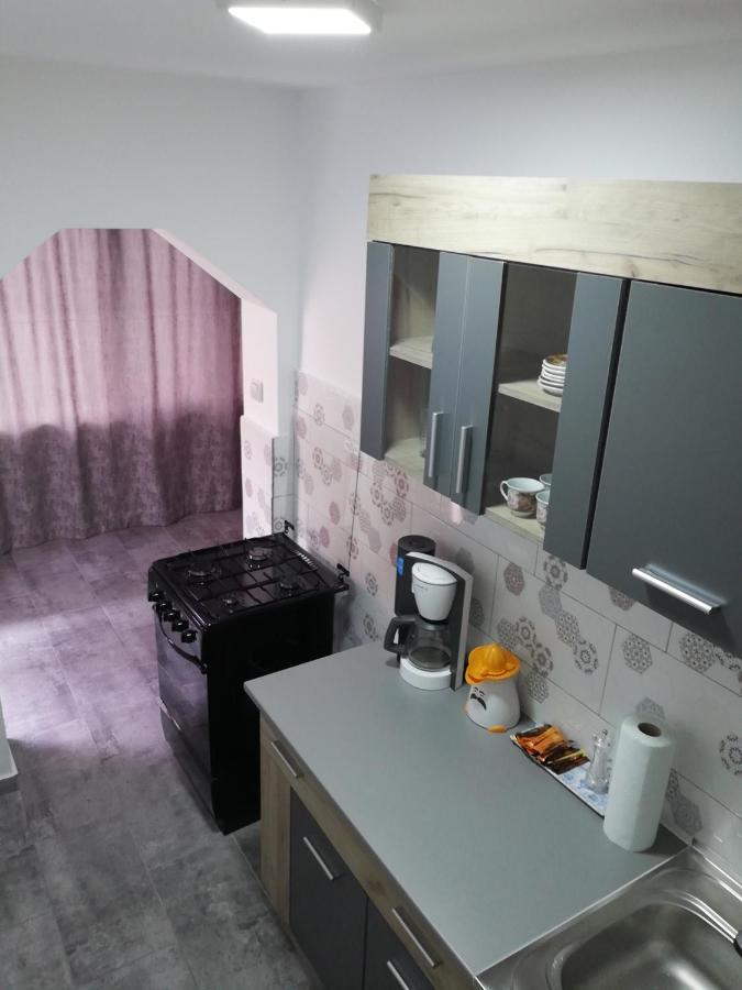 Apartament Brezoi Exterior foto