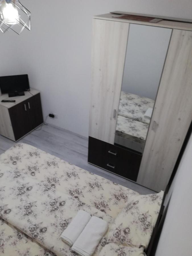 Apartament Brezoi Exterior foto