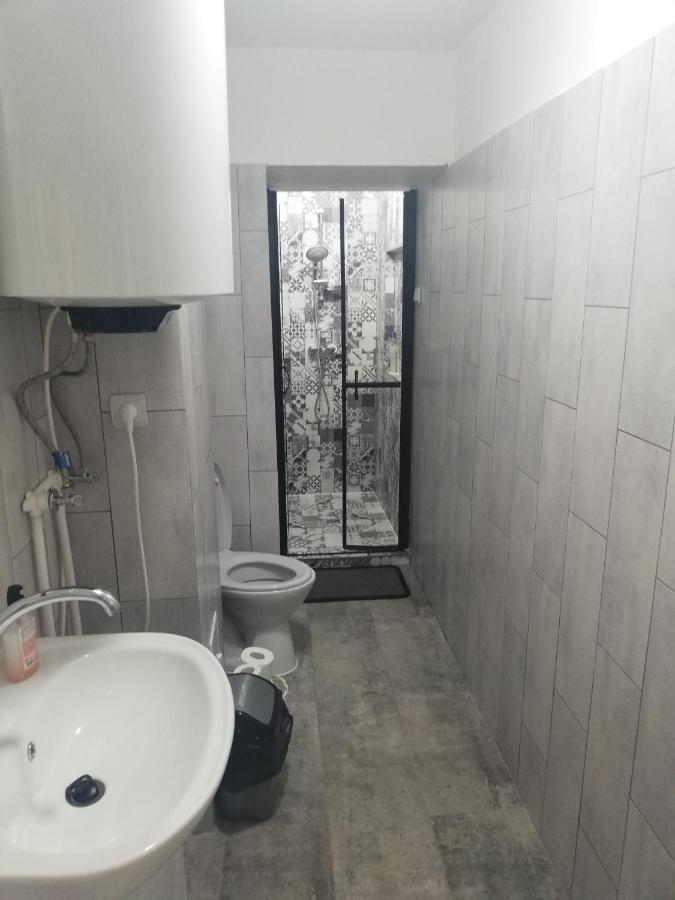 Apartament Brezoi Exterior foto